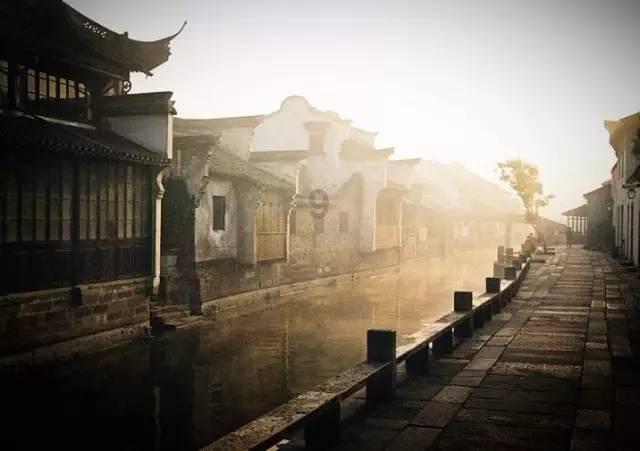 温情守护“夕阳红”(图)