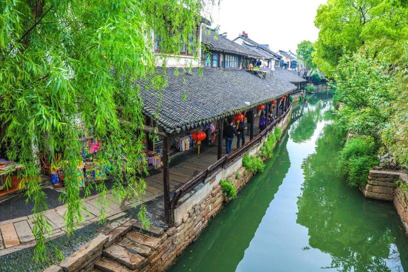 为什么有些事，明明不值，但有些人，还是去做呢？游戏画面